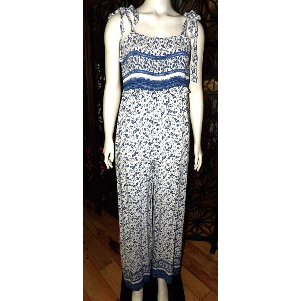 EE:some Romper One Piece Jumpsuit Floral Cottage Core Blue White Size L Smocking